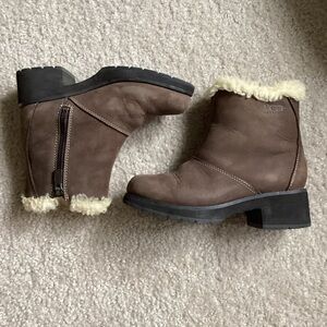 Kid’s Solvang UGG Boot